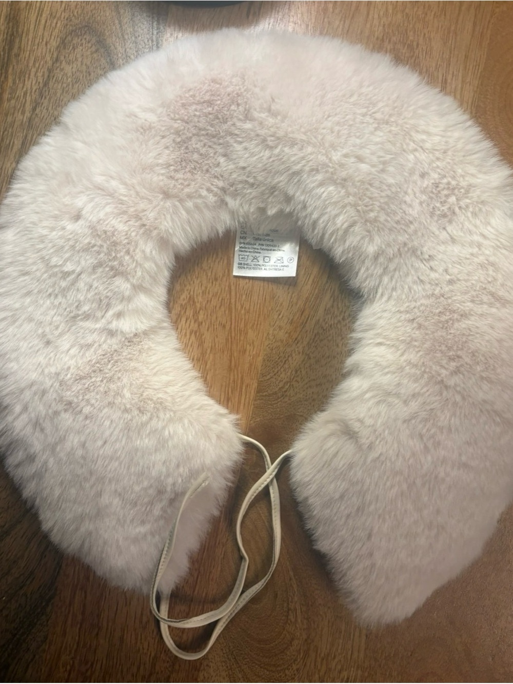 H&M Pale Beige Faux Fur Collar